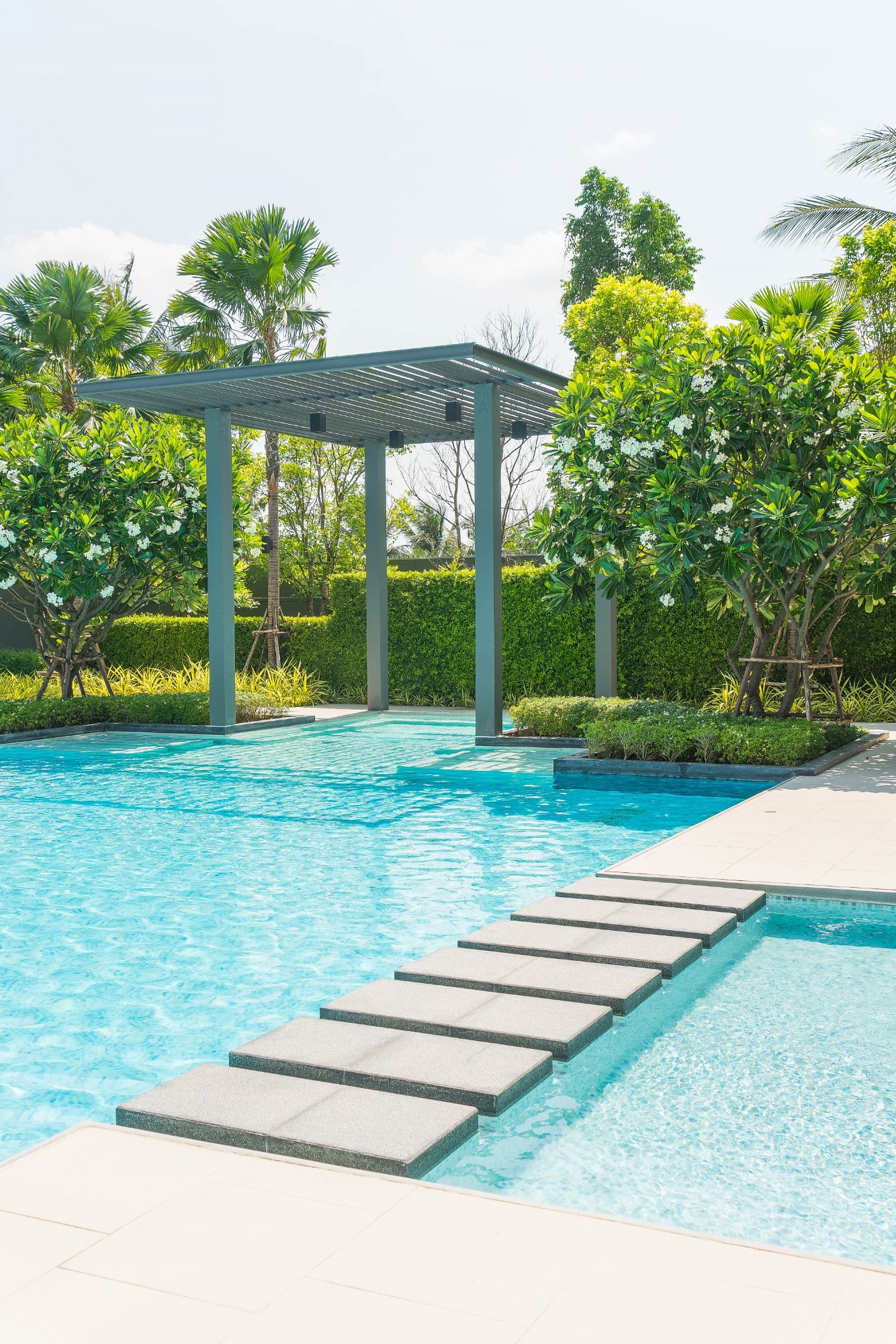 Infinity Swimming Pool